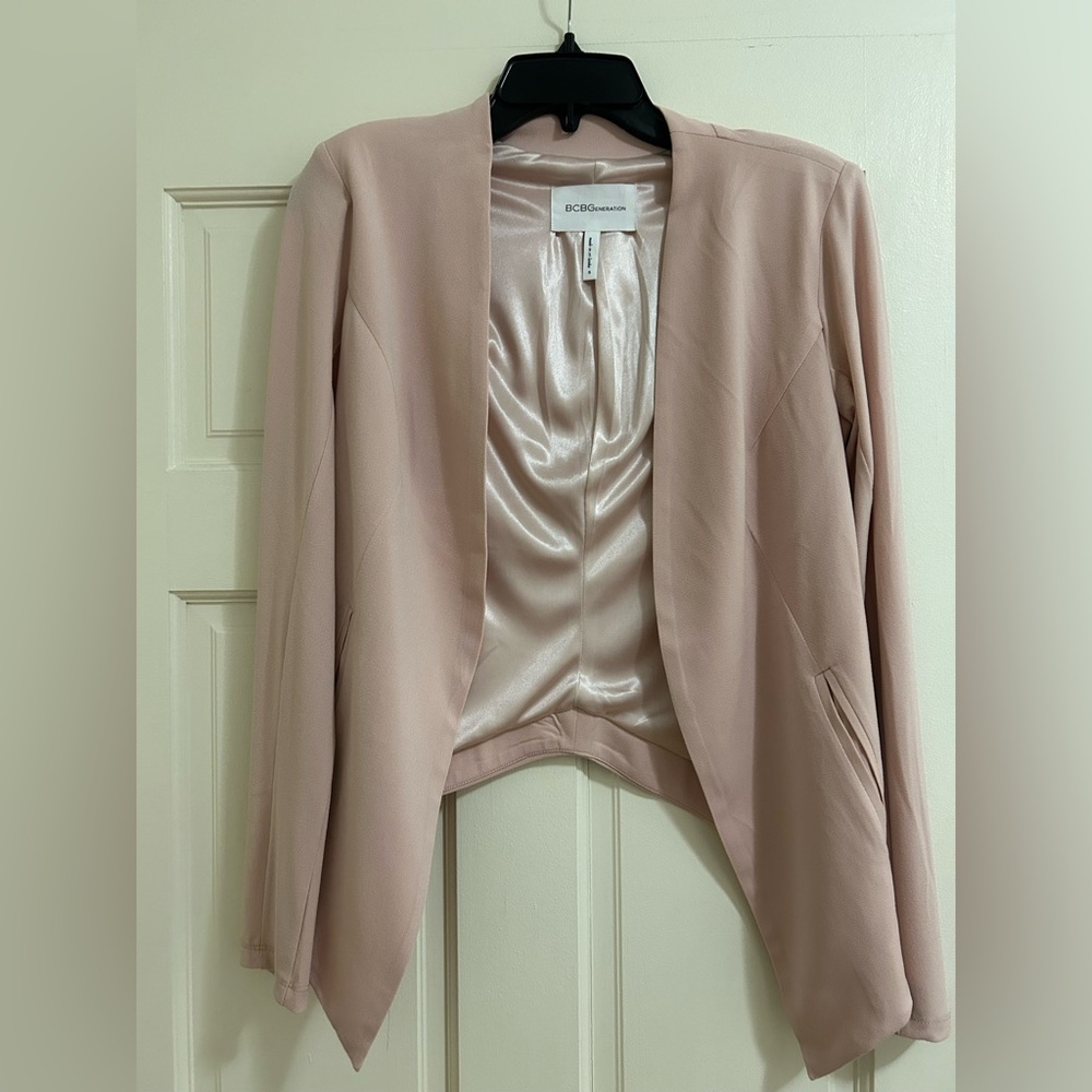 BCBGeneration Pink Blazer Elegant Open-Front Design